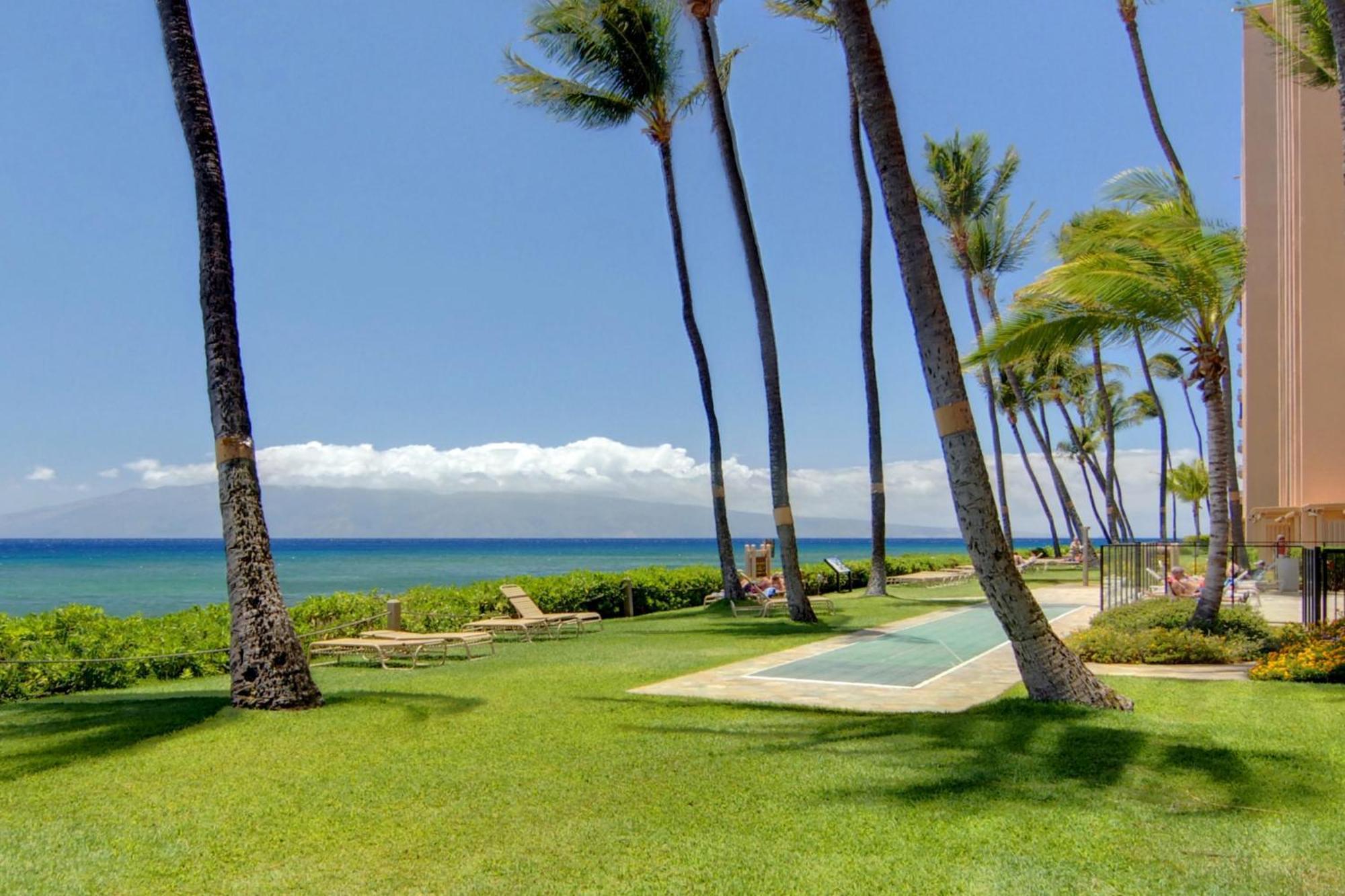 Mahana At Kaanapali Apartment Room photo